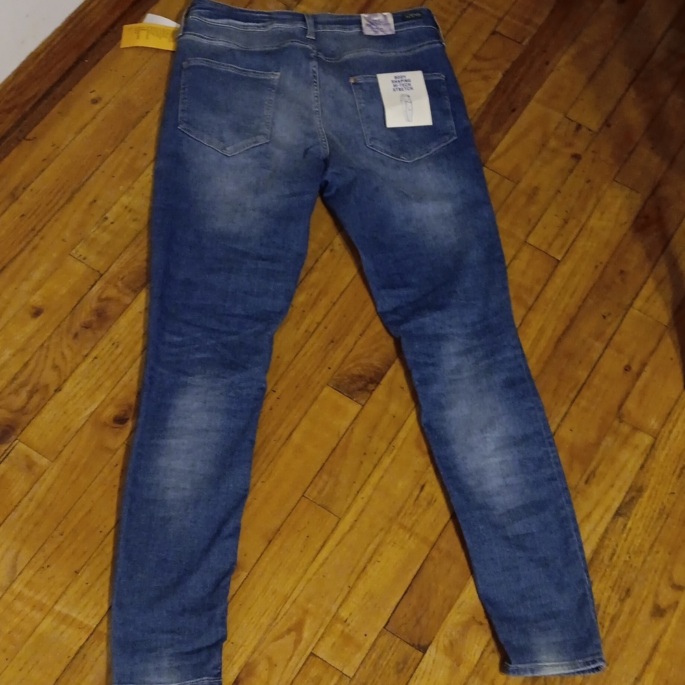 H&M Body Shaping Hi-Tech Stretch Skinny Jeans Size 16 NWT - Picture 3 of 3